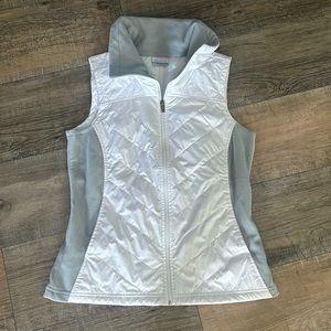 Columbia Size Small Vest